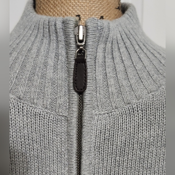 L.L. Bean zip up sweater 100 % cotton - Picture 4 of 10